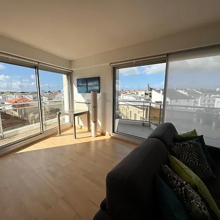 Appt 4 Pers, Centre-ville à Pieds, 300m, Aperçu Mer, Très Calme Parking Privé, Possibilité Garage Et Location Vélos électriques Appartement *